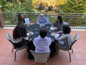 Outside Meeting - Smart Spacers™